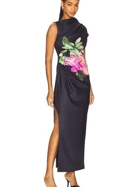 zelie Asymmetrical Gown in Black